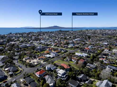 1/35 Francis Street, Takapuna