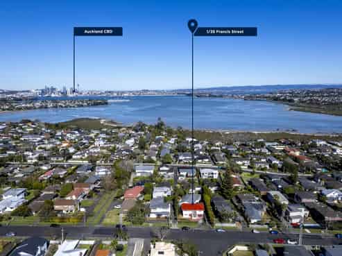 1/35 Francis Street, Takapuna