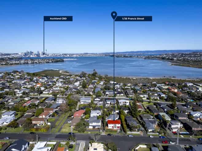 1/35 Francis Street, Takapuna