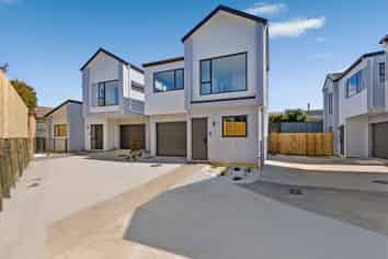 Lots 1-4, 13 Quibray Place, Botany Downs