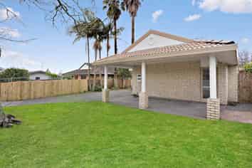 13 Clover Drive, Henderson