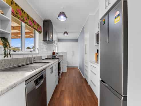 26 Fenruss Street, Fairy Springs