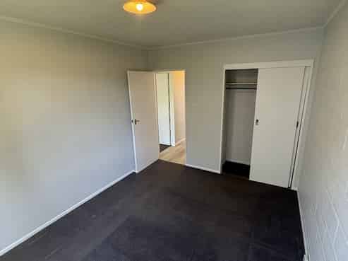 2/46 Awamutu Grove, Waiwhetu