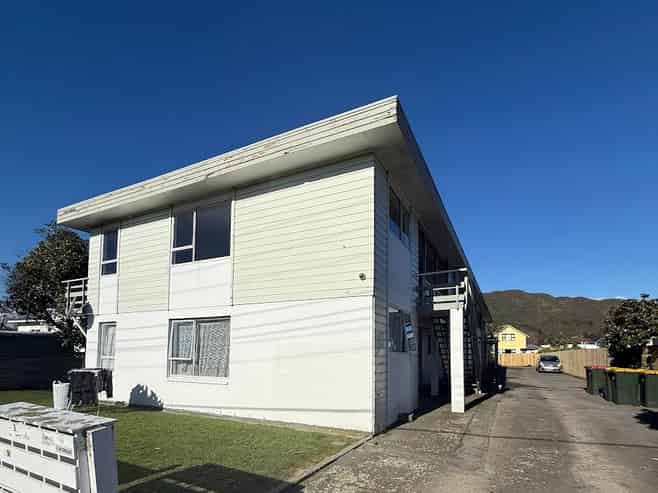 2/46 Awamutu Grove, Waiwhetu