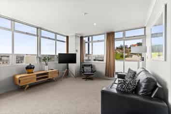 4H/3 Shakespeare Road, Napier South