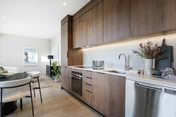 102/17 Pennant Street, Long Bay