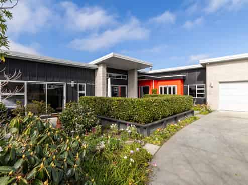 24A Ferry Road, Clive