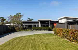 24A Ferry Road, Clive