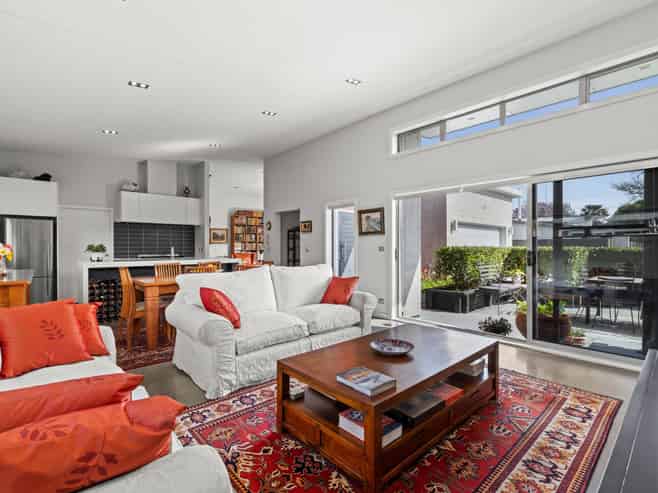 24A Ferry Road, Clive