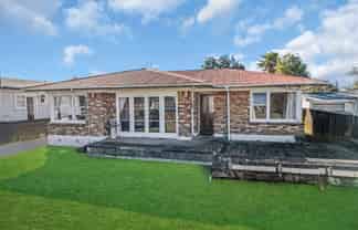 8 Braeburn Place, Takanini