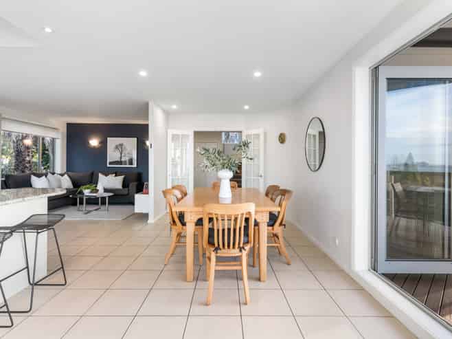 1/164 Aberdeen Road, Campbells Bay