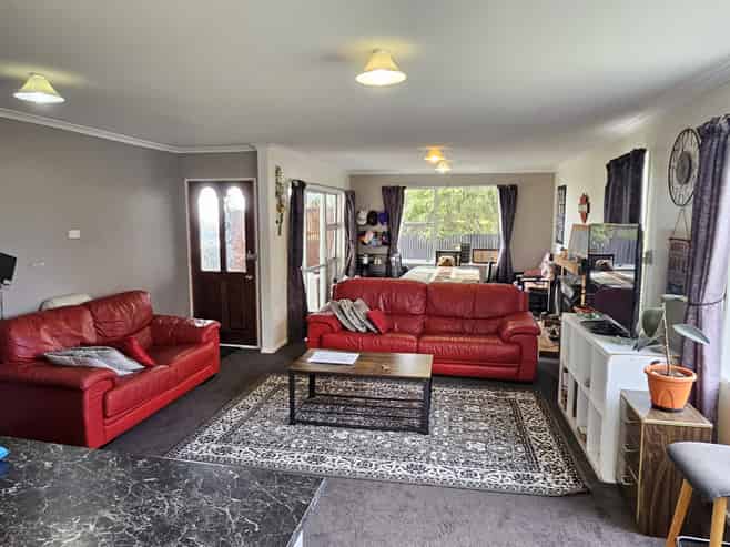21 Arnott Heights, Greymouth