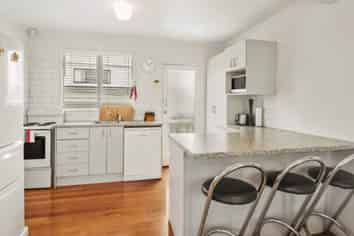 1/12  Firth Road, Browns Bay