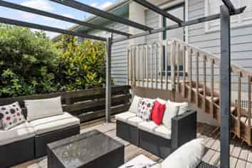 1/12  Firth Road, Browns Bay