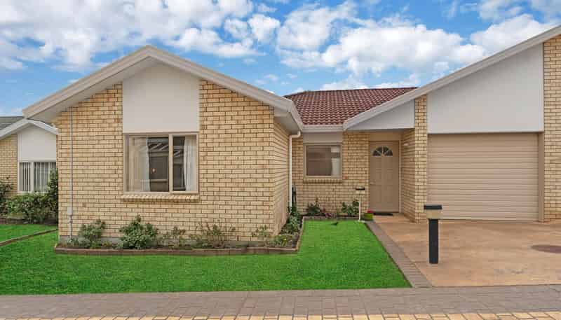 24/169 Sturges Road, Henderson
