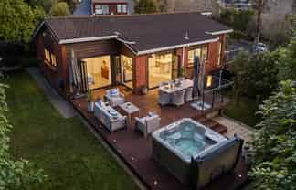 9 Crown Hill Close, Forrest Hill