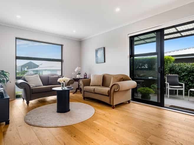 13 Kuku Avenue, Red Beach