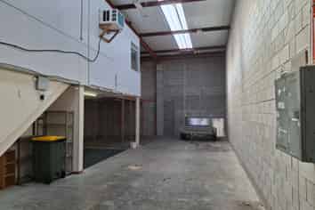 221 Sqm Rosedale Industrial Gem - Lease or Buy
