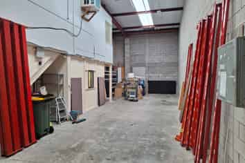 221 Sqm Rosedale Industrial Gem - Won't Last Long