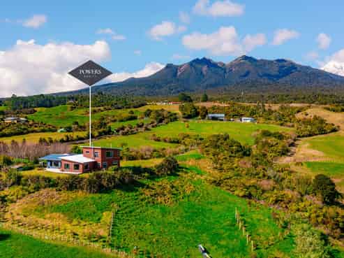 664 Upper Pitone Road, Oakura