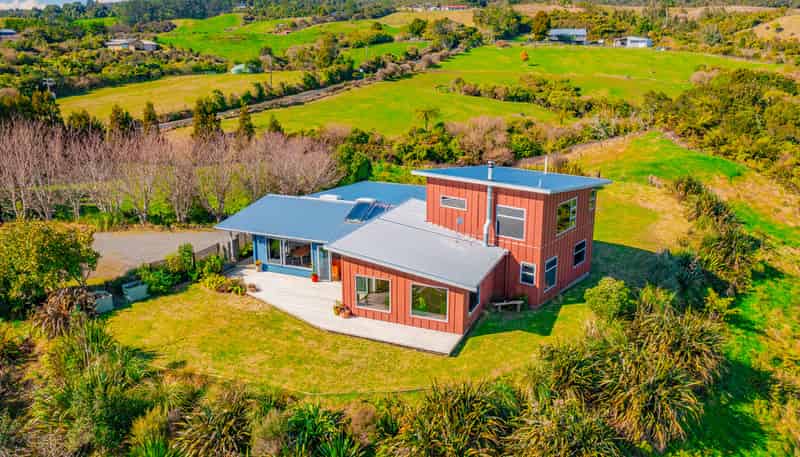 664 Upper Pitone Road, Oakura