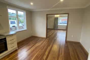 148 Main Road, Tawa