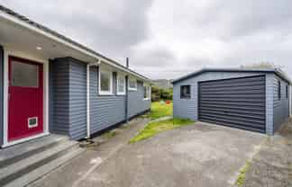 5 Harlow Grove, Wainuiomata