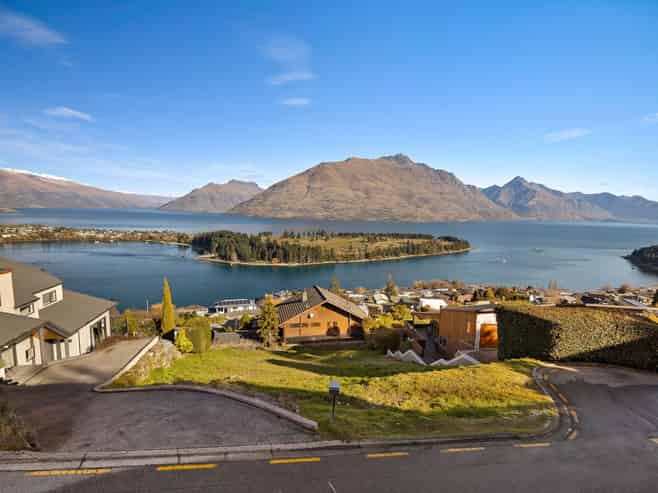 7 Bolton Lane, Queenstown