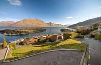 7 Bolton Lane, Queenstown