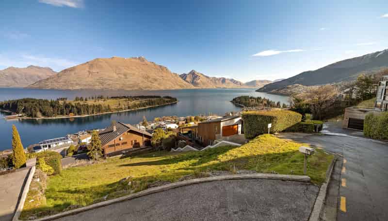 7 Bolton Lane, Queenstown