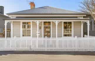 4 Graysons Lane, Mount Eden