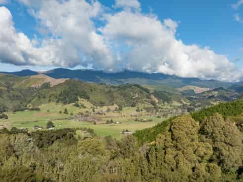 Lot 17 Drumduan Rise Subdivision, Hira