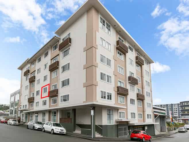 203/12 Martin Square, Te Aro