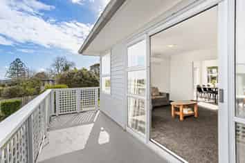 1/161A Mokoia Road, Birkenhead