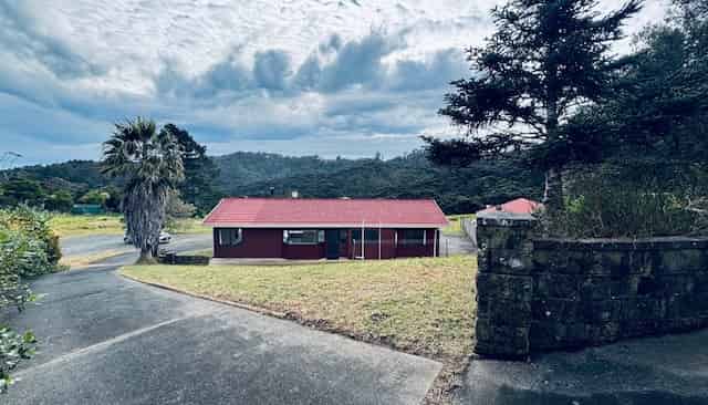 93 Duffy Road, Waitakere