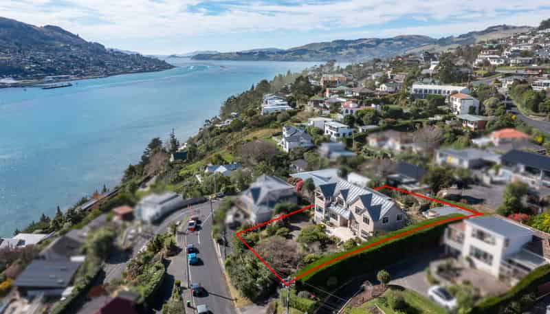 7 Dunrobin Street, Waverley