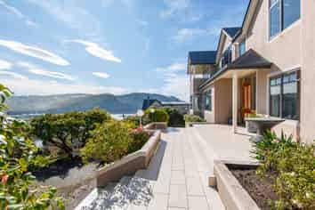 7 Dunrobin Street, Waverley