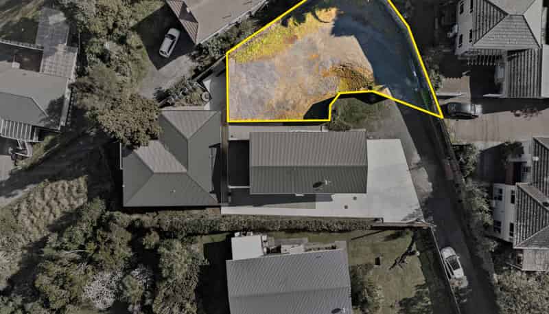 229D Sunset Road, Sunnynook
