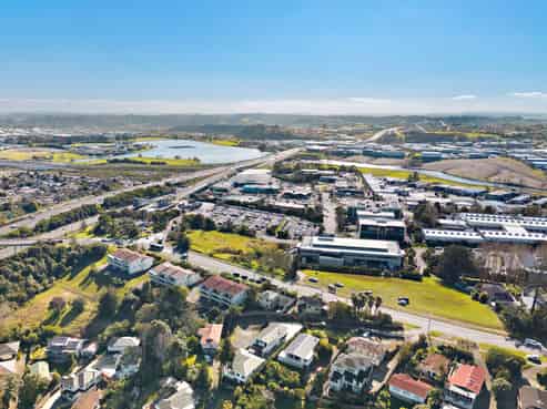 229D Sunset Road, Sunnynook
