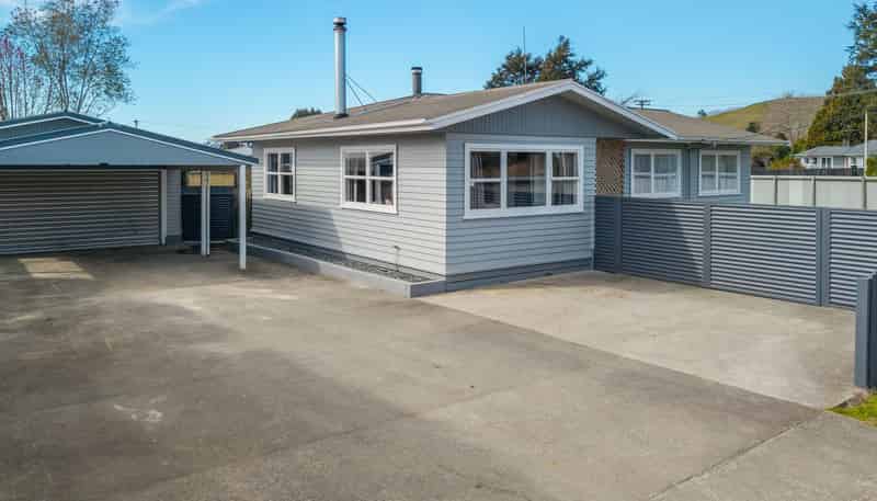 2 Martin Avenue, WAKEFIELD