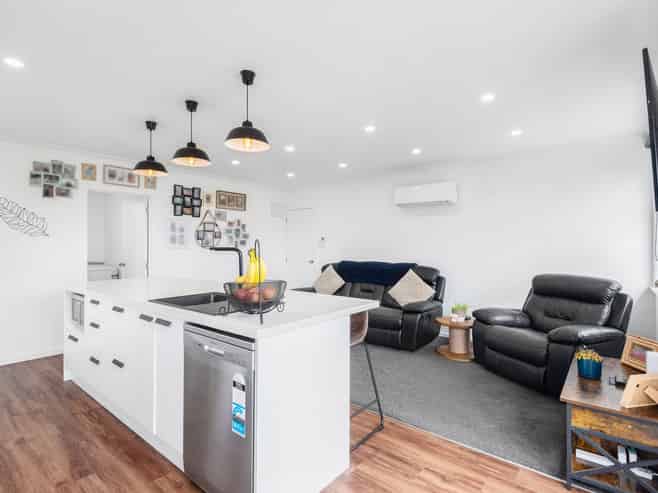 53a & 53 Stirling Crescent, Mosgiel