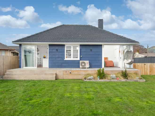 53a & 53 Stirling Crescent, Mosgiel