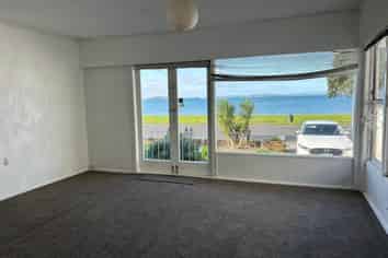 61A The Esplanade, Eastern Beach