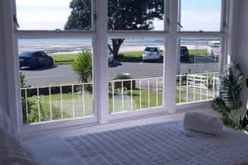 61A The Esplanade, Eastern Beach