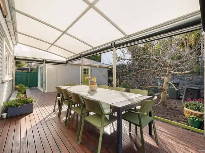 8 Watling Street, Mount Eden