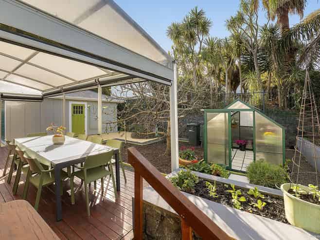 8 Watling Street, Mount Eden