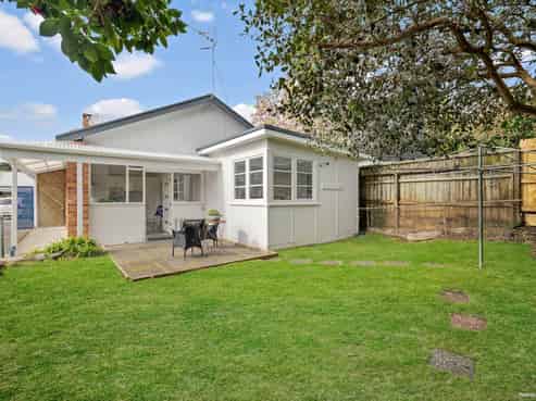 1/9 August Place, Greenlane