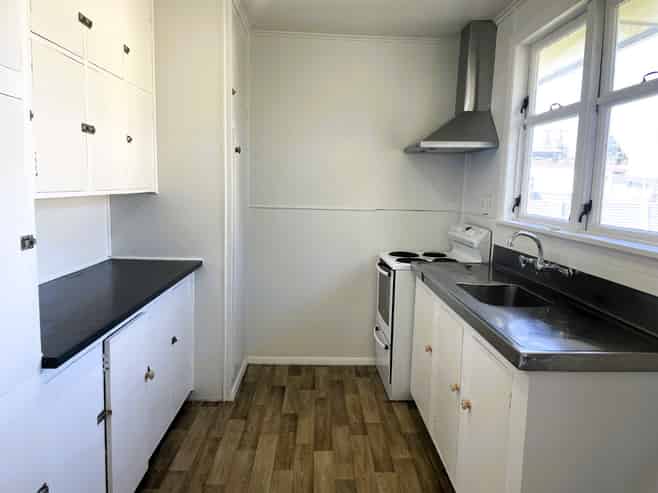 400 Kiwi Place, Camberley