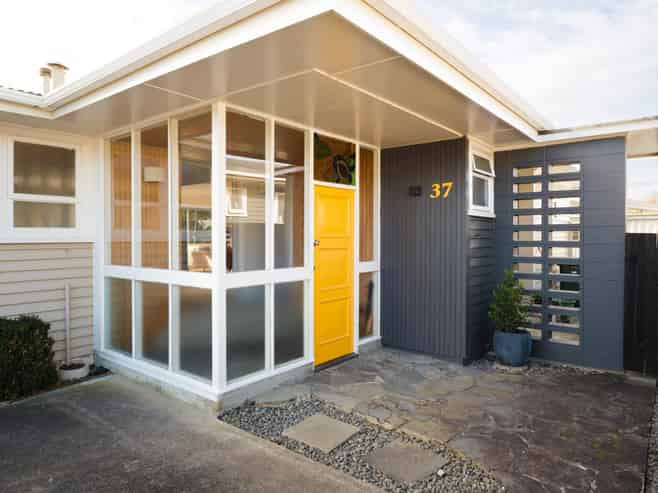 37 Sandwich Road, Saint Andrews