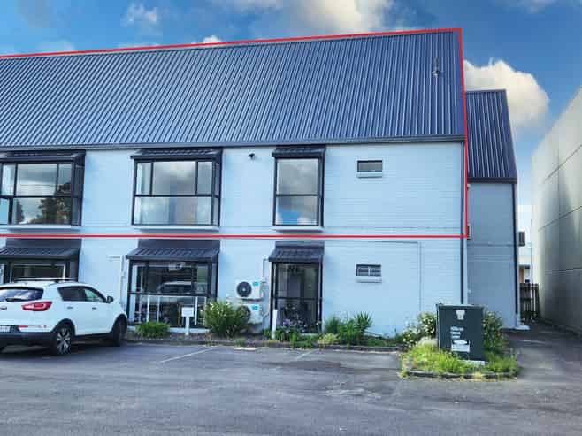 Central Orewa office - newly refurbished